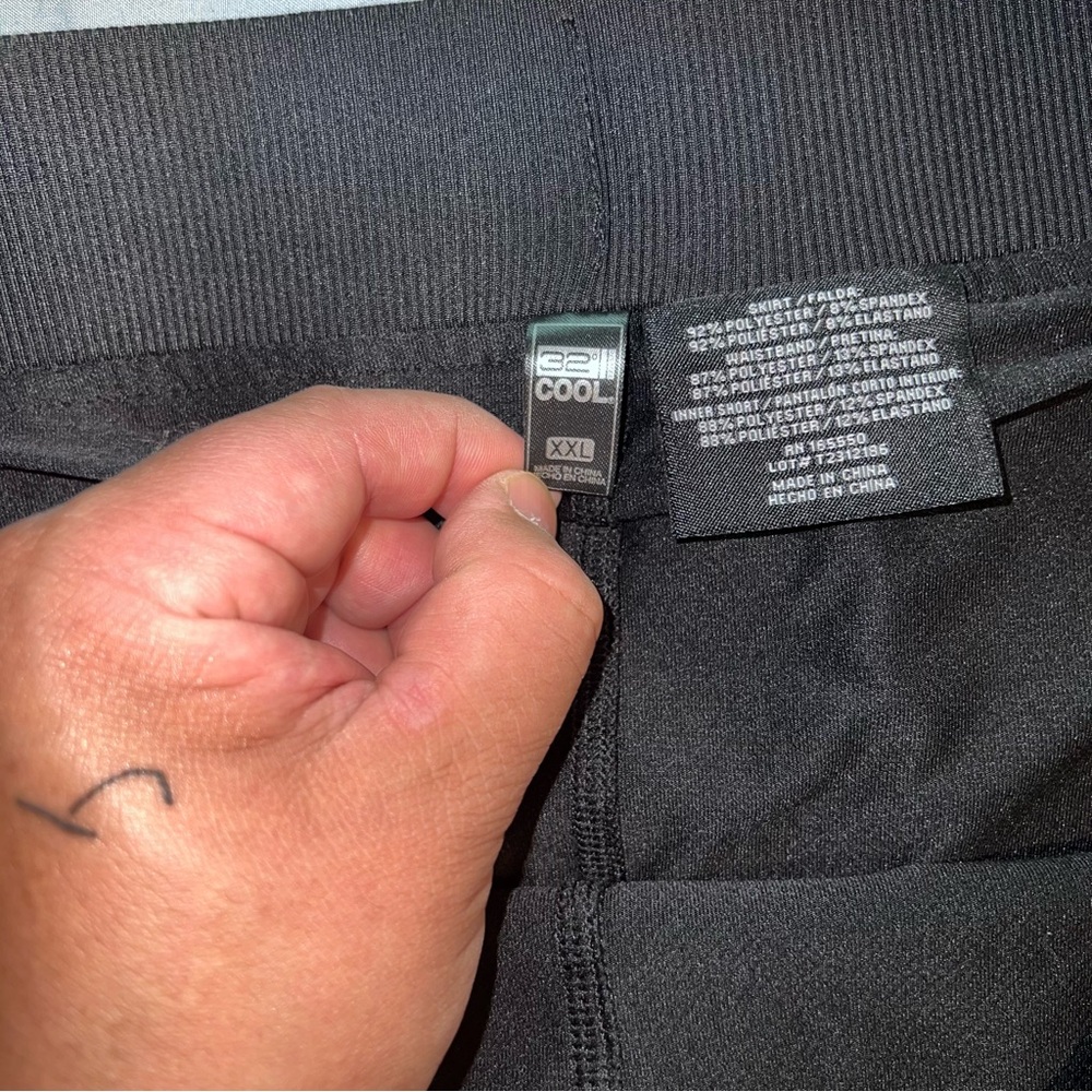 32 Degrees Cool Women's Black Mini Skort - Picture 2 of 8